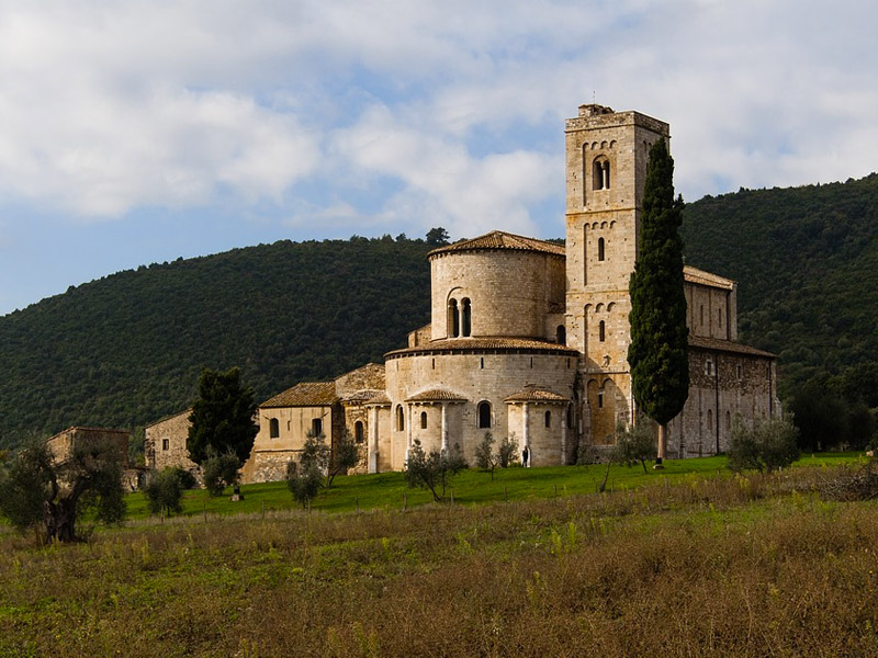 Tuscany Romantic Getaway in Europe for Honeymoon