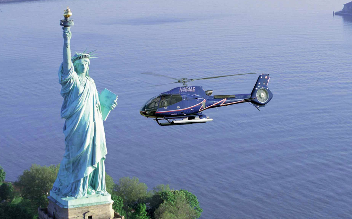 Scenic Helicopter Tour in NYC