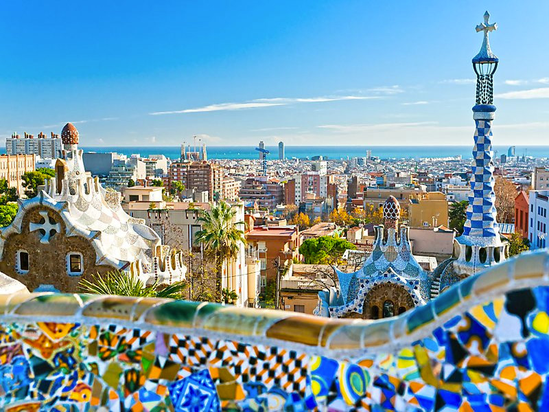 Barcelona Romantic Getaway to Celebrate First Anniversary