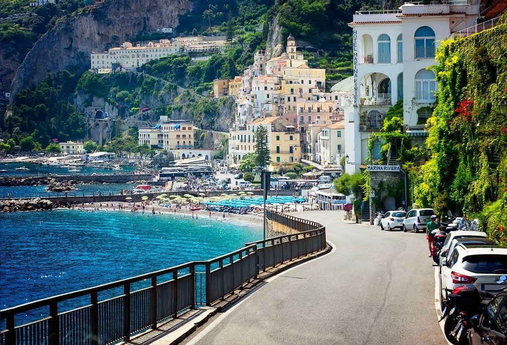 Gorgeous views from the Amalfi Coast Road